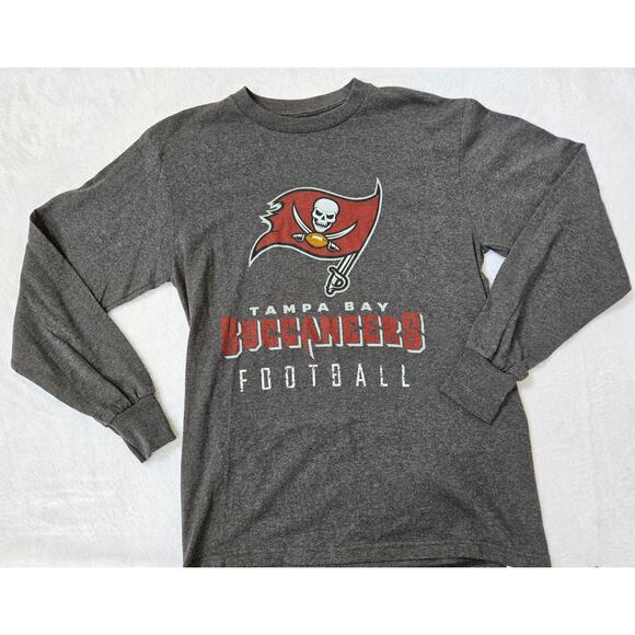 NFL Team Apparel Tampa Bay Buccaneers Long Sleeve T-shirt Mens Medium- Gray - Picture 1 of 6